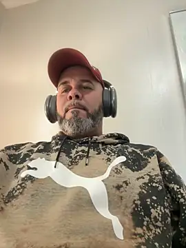 Snapshot of Cristian-Brayan chatting on September 8, 2025, 9:25 pm Cristian-Brayan online show from September 8, 2025, 9:25 pm