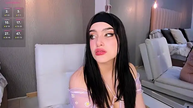 Alexa Thaylor  online show from March 20, 2025, 8:40 pm