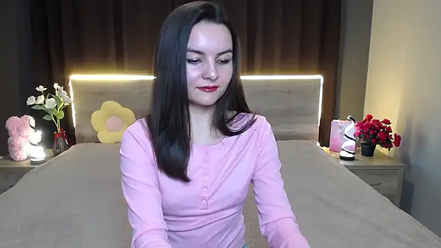 JasmineAsha online show from November 5, 2025, 6:52 pm