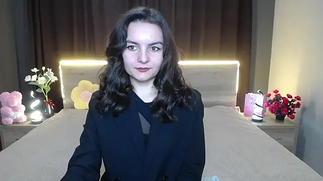 JasmineAsha online show from November 10, 2025, 7:51 am