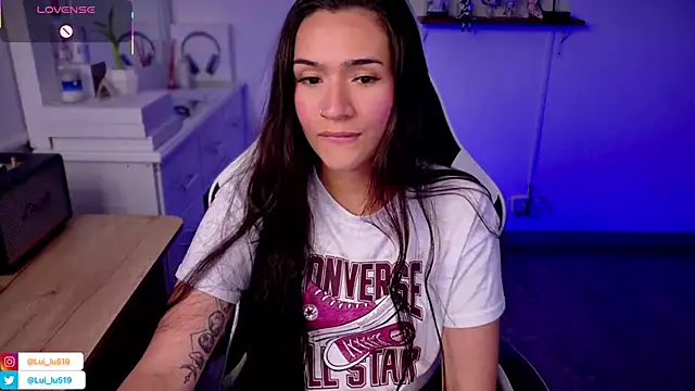 ImLui lu online show from October 6, 2025, 11:46 pm