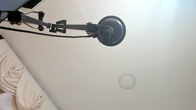 sarita loven online show from April 10, 2026, 4:28 am