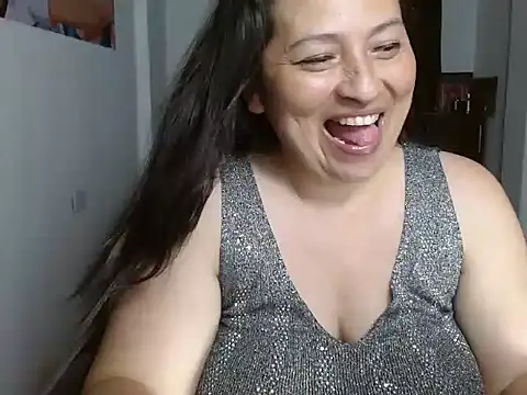 Snapshot of Victoriaevans1 chatting on May 26, 2026, 6:37 pm Victoriaevans1 online show from May 26, 2026, 6:37 pm