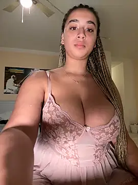 Naomisroom online show from January 14, 2025, 7:53 pm