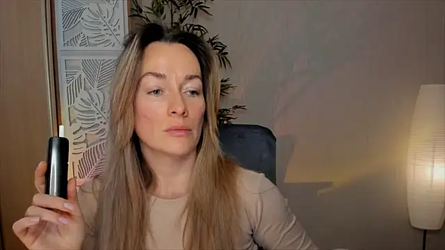 RebeccaMartinez online show from February 28, 2026, 7:31 am