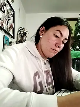 katha steele  online show from November 20, 2025, 5:12 pm