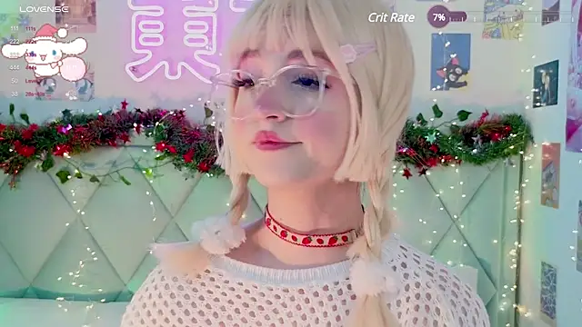 Snapshot of EffyEfans chatting on January 3, 2025, 10:41 am EffyEfans online show from January 3, 2025, 10:41 am