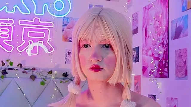 Snapshot of EffyEfans chatting on January 16, 2025, 4:17 am EffyEfans online show from January 16, 2025, 4:17 am