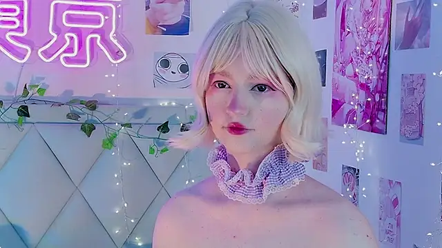 Snapshot of EffyEfans chatting on February 2, 2025, 4:15 am EffyEfans online show from February 2, 2025, 4:15 am