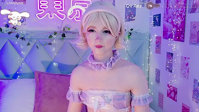 Snapshot of EffyEfans chatting on February 2, 2025, 11:08 am EffyEfans online show from February 2, 2025, 11:08 am