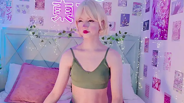 Snapshot of EffyEfans chatting on February 23, 2025, 5:23 am EffyEfans online show from February 23, 2025, 5:23 am