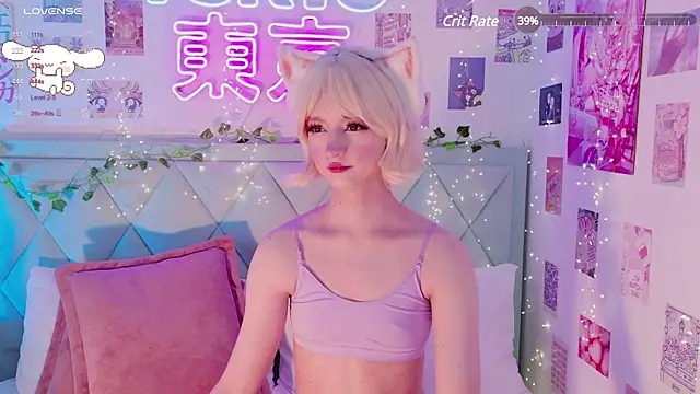 Snapshot of EffyEfans chatting on March 5, 2025, 11:49 am EffyEfans online show from March 5, 2025, 11:49 am