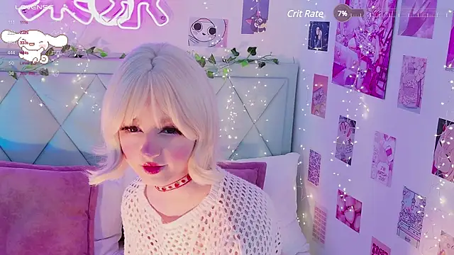 Snapshot of EffyEfans chatting on March 10, 2025, 7:32 am EffyEfans online show from March 10, 2025, 7:32 am