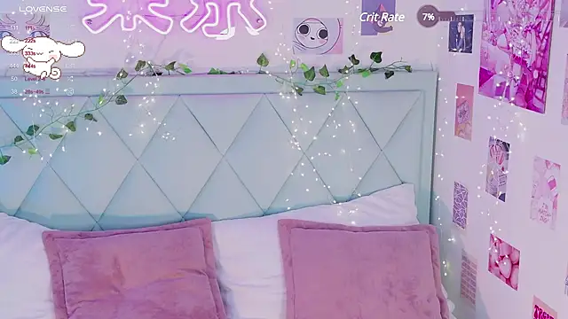 Snapshot of EffyEfans chatting on March 19, 2025, 10:44 am EffyEfans online show from March 19, 2025, 10:44 am