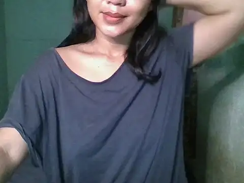  smiling4u  online show from October 16, 2025, 9:05 pm