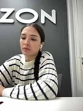 Snapshot of Sweet_Lollypop chatting on January 22, 2025, 4:33 pm Sweet Lollypop online show from January 22, 2025, 4:33 pm