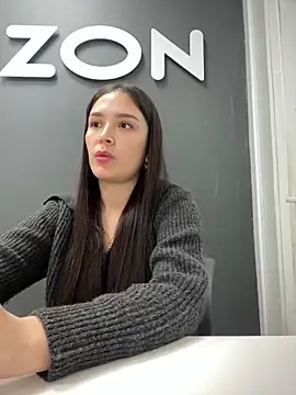 Snapshot of Sweet_Lollypop chatting on February 11, 2025, 5:07 pm Sweet Lollypop online show from February 11, 2025, 5:07 pm