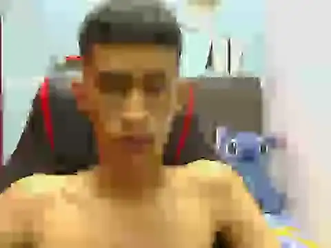Snapshot of Angelstripboy chatting on May 11, 2026, 11:35 pm Angelstripboy online show from May 11, 2026, 11:35 pm
