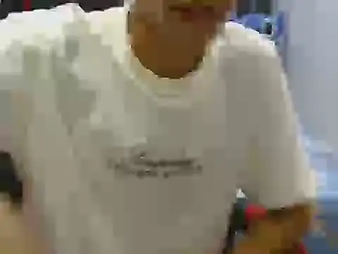 Snapshot of Angelstripboy chatting on July 9, 2026, 10:47 pm Angelstripboy online show from July 9, 2026, 10:47 pm