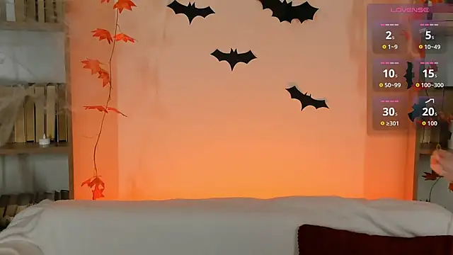 Phoenix Margo online show from October 31, 2025, 5:08 am