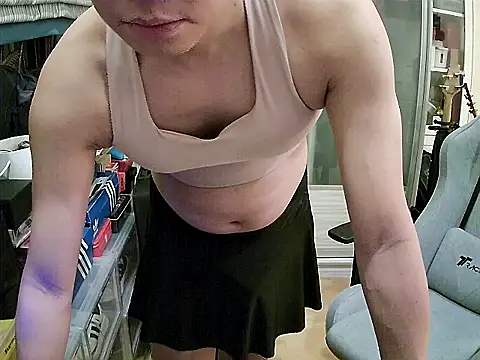 swimsuitloves online show from October 5, 2025, 3:10 pm