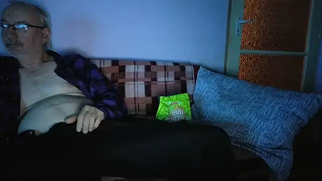 cumloverboyxx69 online show from November 9, 2025, 7:23 pm