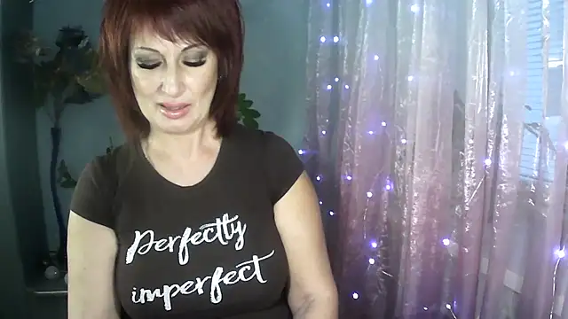 Faraira17 online show from October 20, 2025, 4:35 am