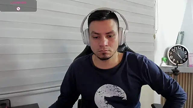 Snapshot of Rick_Diesel_ chatting on March 4, 2026, 4:18 am Rick Diesel online show from March 4, 2026, 4:18 am