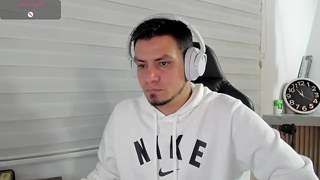 Snapshot of Rick_Diesel_ chatting on March 21, 2026, 4:50 am Rick Diesel online show from March 21, 2026, 4:50 am