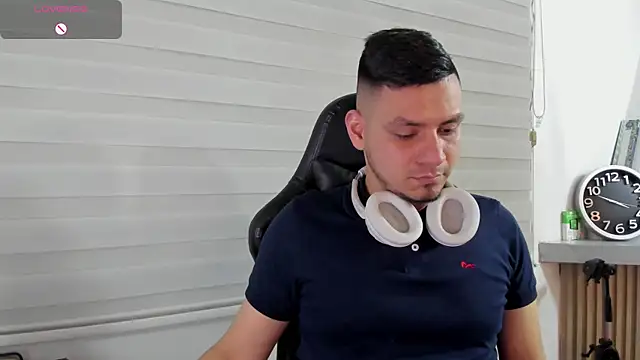 Snapshot of Rick_Diesel_ chatting on March 27, 2026, 8:26 am Rick Diesel online show from March 27, 2026, 8:26 am