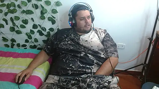 Snapshot of altairstudiosvip_ chatting on January 21, 2025, 1:00 pm altairstudiosvip online show from January 21, 2025, 1:00 pm