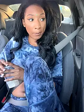 Iceblanca online show from October 3, 2025, 10:18 pm