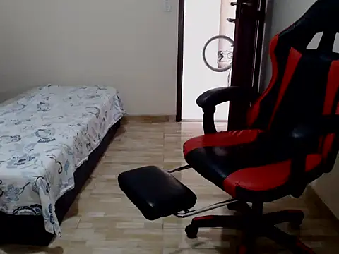 -Marivalda- online show from February 5, 2025, 7:31 pm