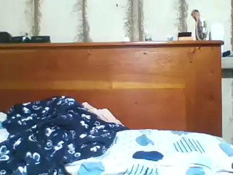 Snapshot of ELVERGON43267 chatting on December 11, 2024, 1:47 am ELVERGON43267 online show from December 11, 2024, 1:47 am