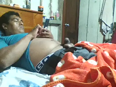 Snapshot of ELVERGON43267 chatting on February 20, 2025, 3:23 am ELVERGON43267 online show from February 20, 2025, 3:23 am