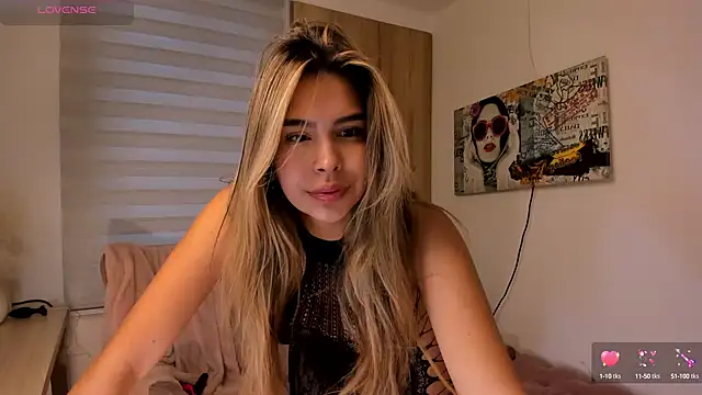 AnitaHaywood  online show from December 4, 2024, 11:19 am