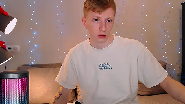 juliaanddima online show from January 12, 2025, 10:12 pm