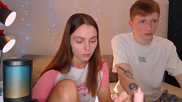 juliaanddima online show from January 27, 2025, 8:17 pm