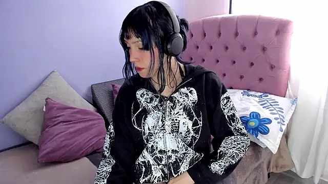 Room312  online show from March 1, 2026, 5:15 pm