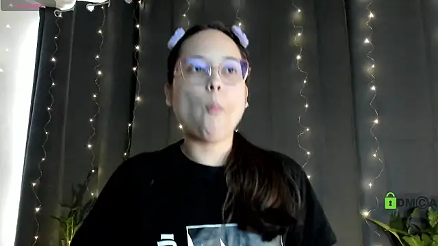 shantalc3rezo online show from February 11, 2025, 7:59 pm