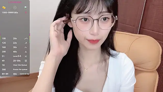 4uoki online show from June 27, 2026, 3:06 pm