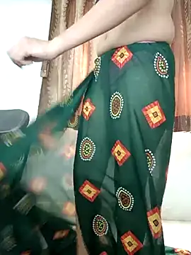  surbhi  online show from October 9, 2025, 4:43 am