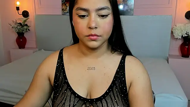 LyndaKimm online show from January 18, 2025, 12:26 pm