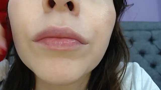 LilaSuni online show from December 20, 2024, 5:18 pm