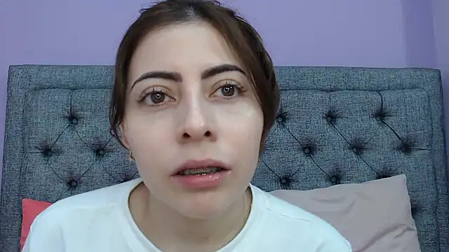 LilaSuni online show from December 26, 2024, 3:42 pm