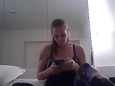 WildScorpio86 online show from January 27, 2025, 4:01 pm