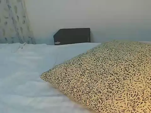 Snapshot of wetmypants chatting on October 4, 2025, 8:45 am wetmypants online show from October 4, 2025, 8:45 am