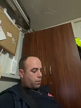 mustican422 online show from January 5, 2025, 5:51 pm