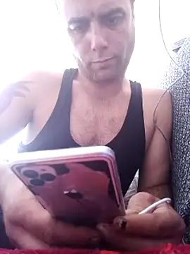 mustican422 online show from March 4, 2025, 7:41 am