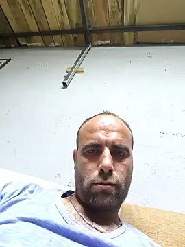 mustican422 online show from September 18, 2025, 6:21 pm